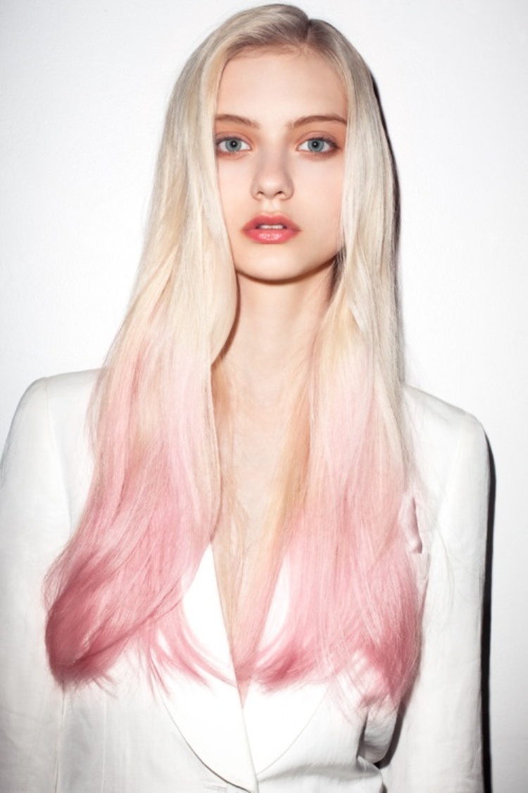 pink blonde hair